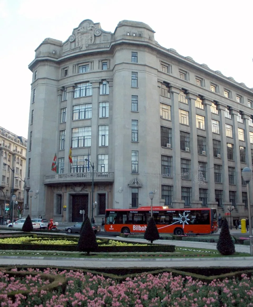 Edificio de la Agencia Estatal de Administración Tributaria en Bilbao.