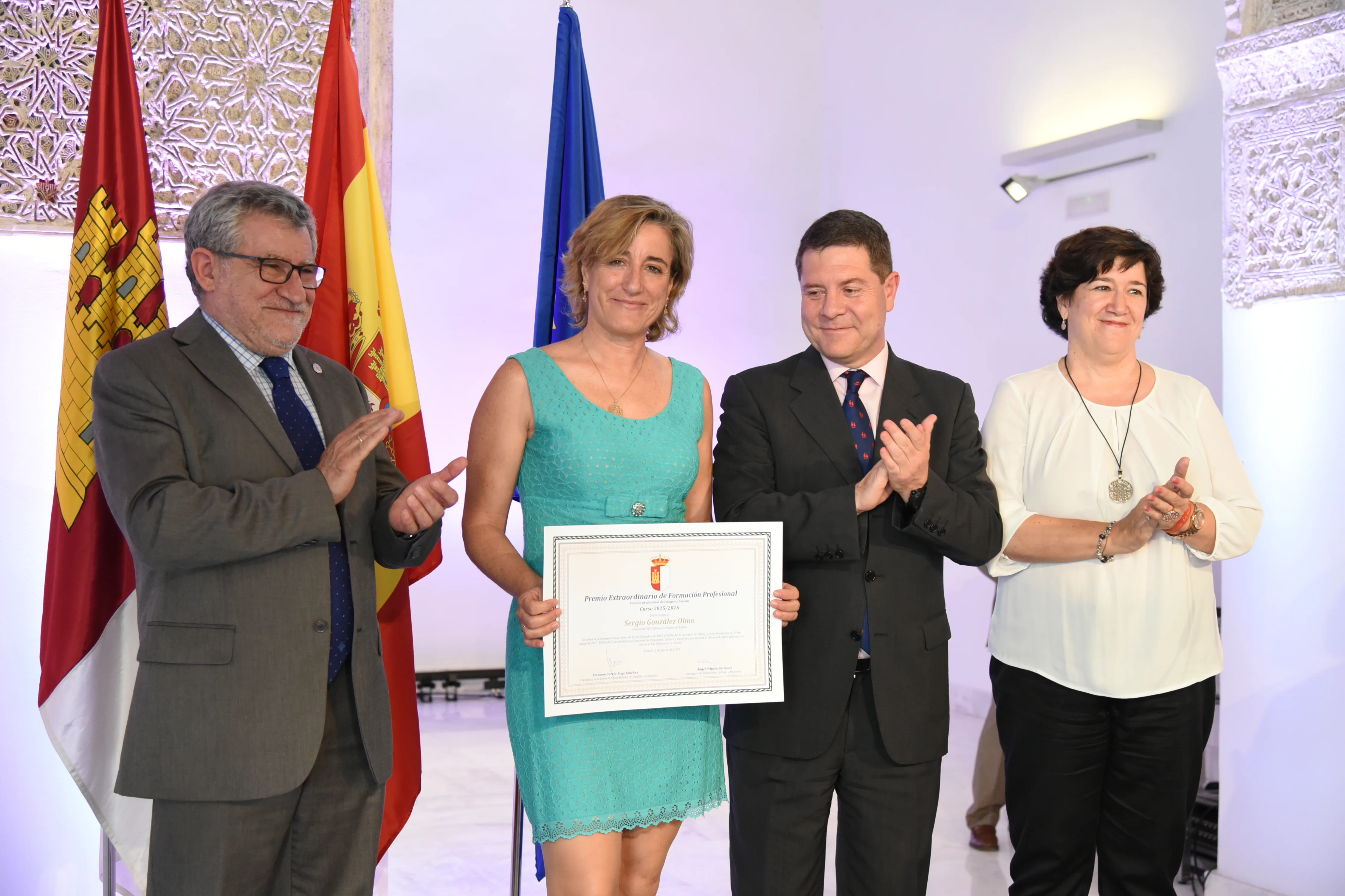 Acto de entrega de los Premios Extraordinarios de Formación Profesional 2015-2016.